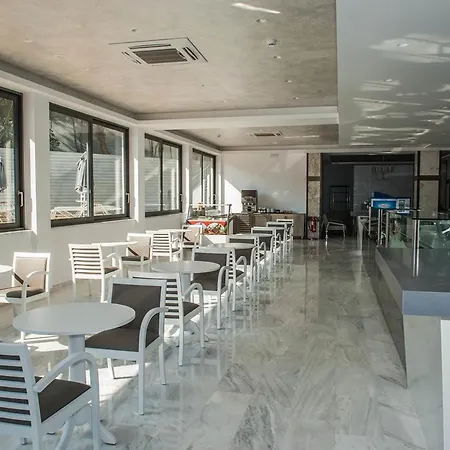 Hotel Beach