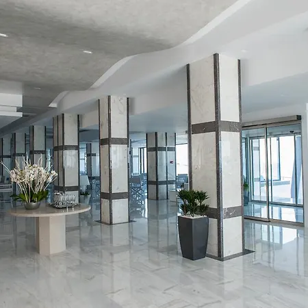 Beach Hotel